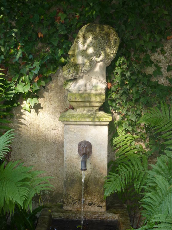 Residence Charles Quint Μπεζανσόν Εξωτερικό φωτογραφία