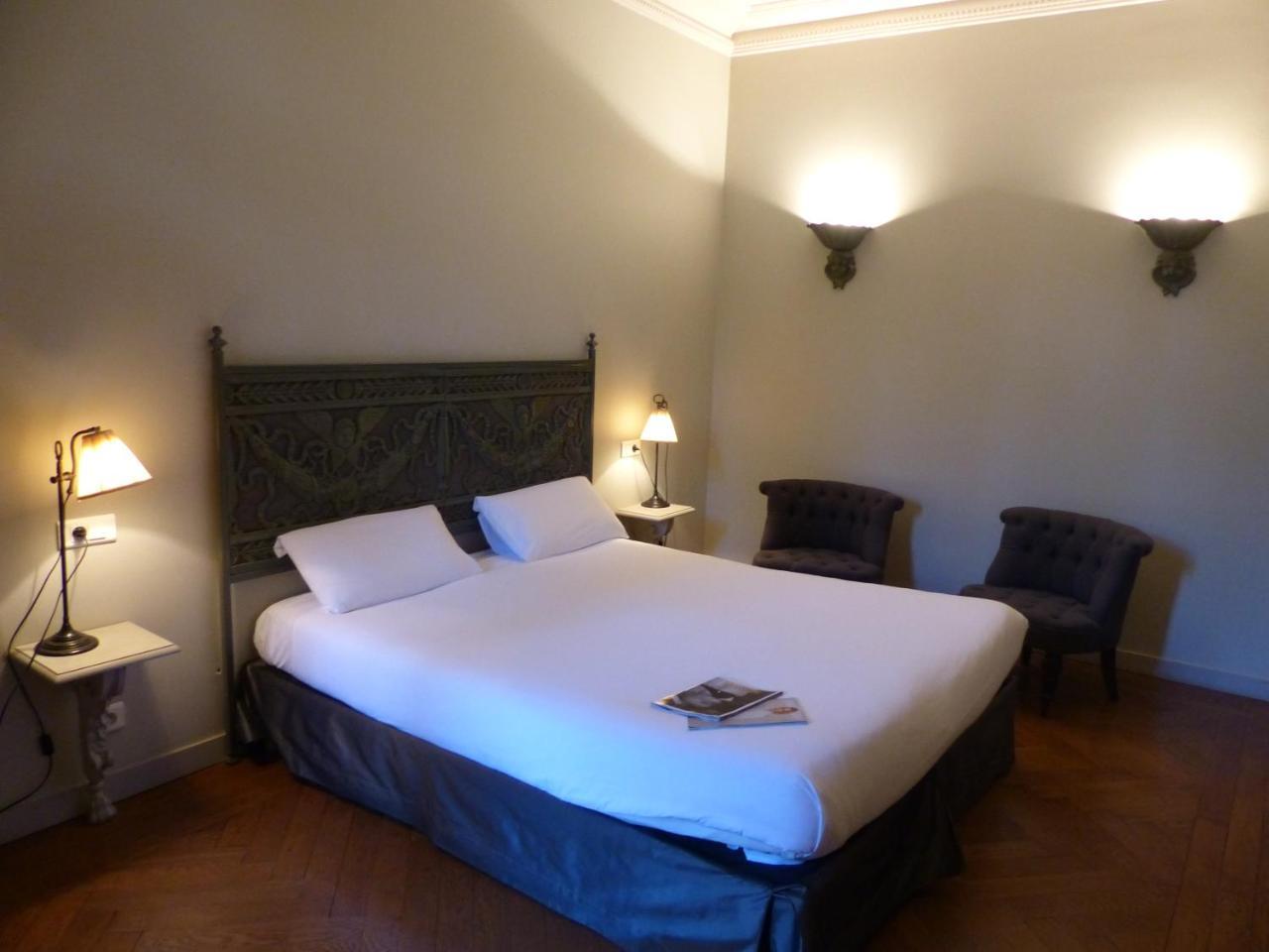 Residence Charles Quint Μπεζανσόν Εξωτερικό φωτογραφία